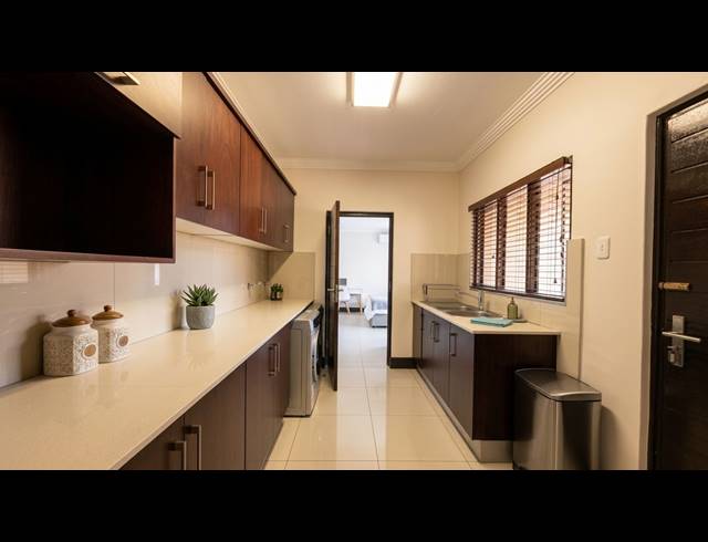 3 BEDROOM GATED ESTATE FOR SALE IN IZINGA